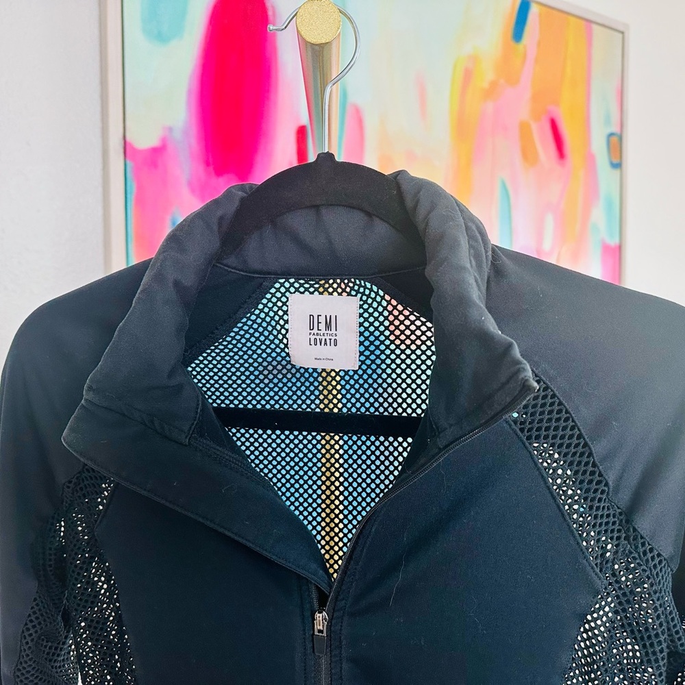 ❇️ SALE ❇️ Fabletics X Demi Lavato Mari Mesh Jacket